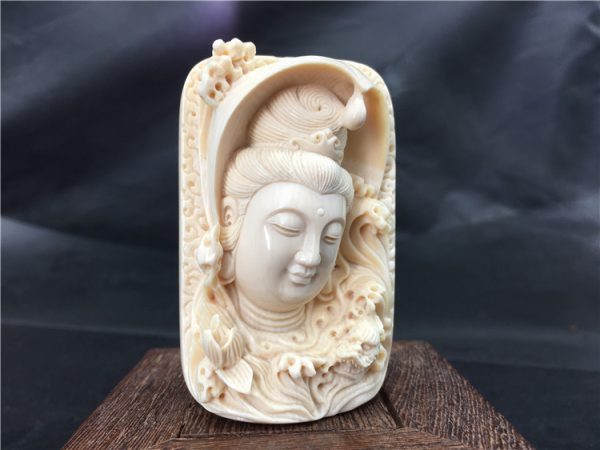 猛犸象牙红皮观音牌子金亮大师观音吊坠72g