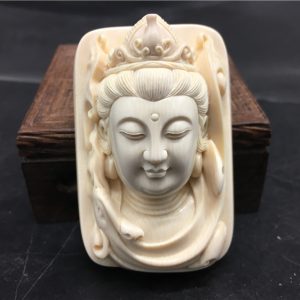 牙雕金亮大师猛犸象牙观音牌子82g