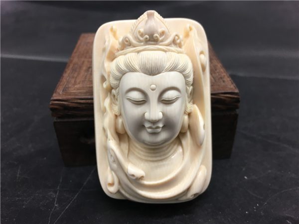 牙雕金亮大师猛犸象牙观音牌子82g