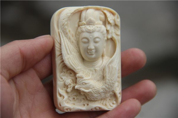 金亮大师猛犸象牙红皮凤凰观音牌子