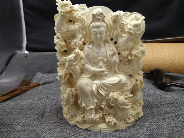 猛犸象牙九龙观音摆件1072g