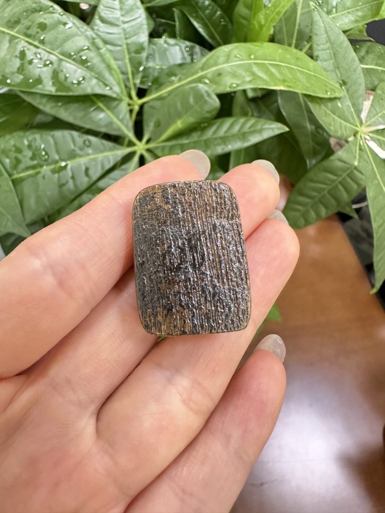 猛犸象牙咖啡料观音吊坠——天然古韵，慈悲护佑