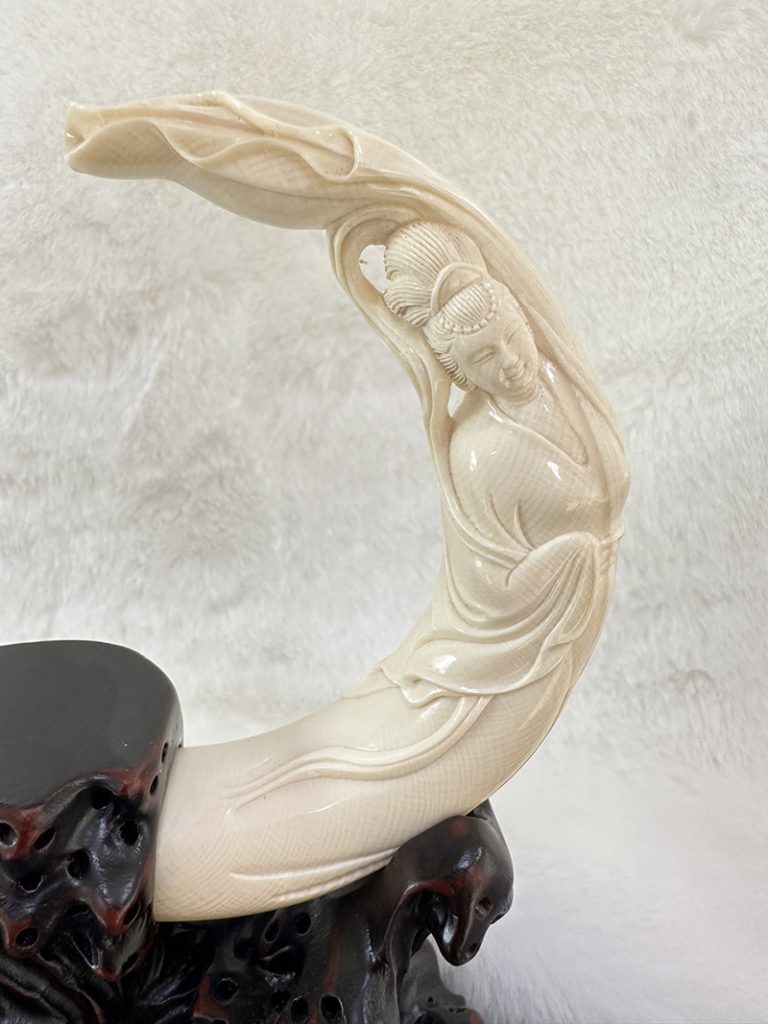 嫦娥奔月猛犸象牙摆件-优质冰料手工雕刻收藏级艺术摆设
