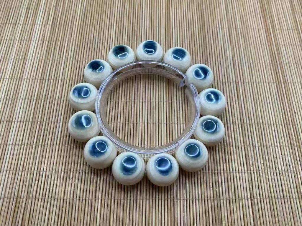 猛犸象牙蓝眼睛手串｜18mm大珠 · 13颗精选 · 天然蓝皮稀有收藏级