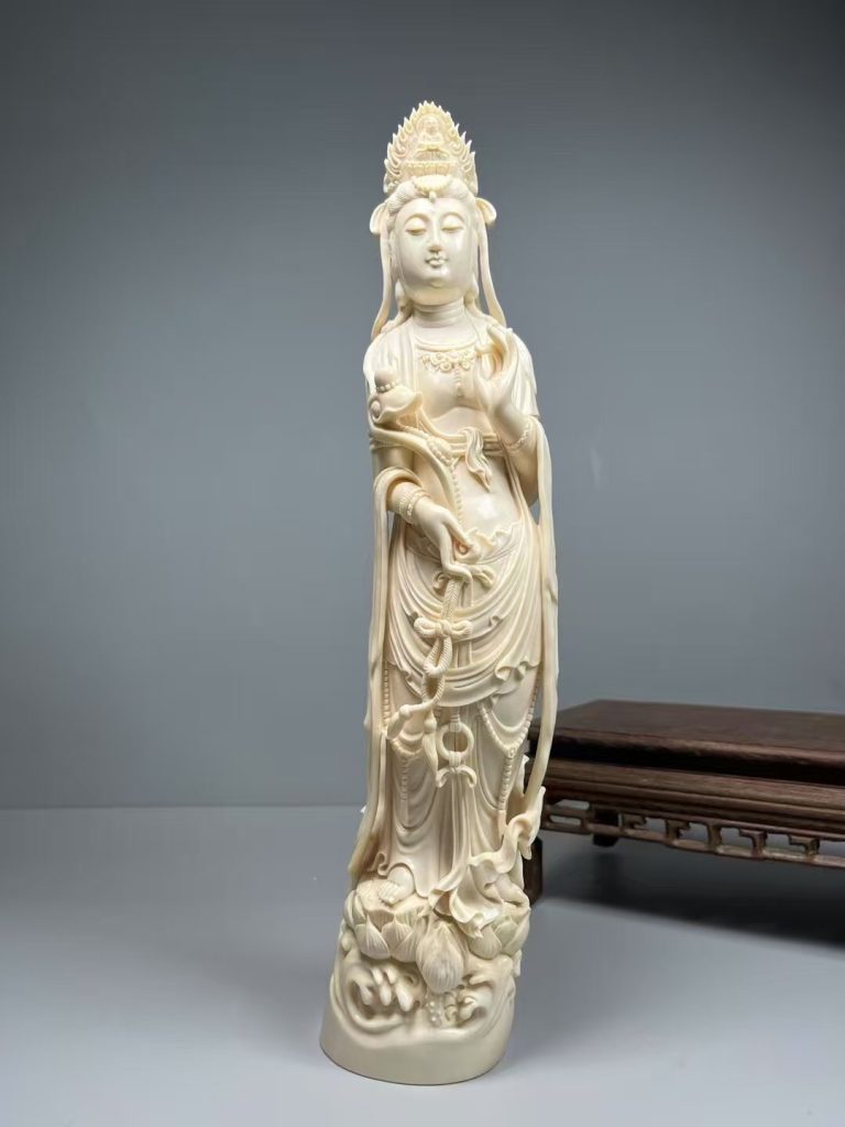 猛犸象牙雕刻如意观音摆件——顶级冰料，水润满纹，收藏雅逸之作