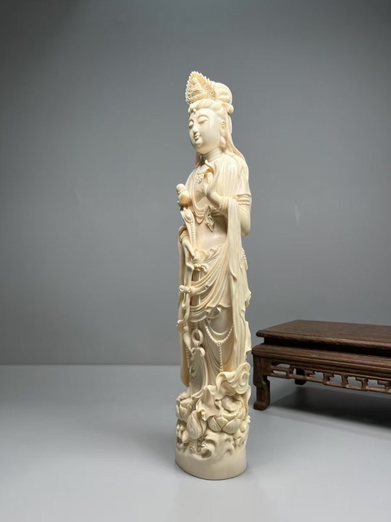 猛犸象牙雕刻如意观音摆件——顶级冰料，水润满纹，收藏雅逸之作