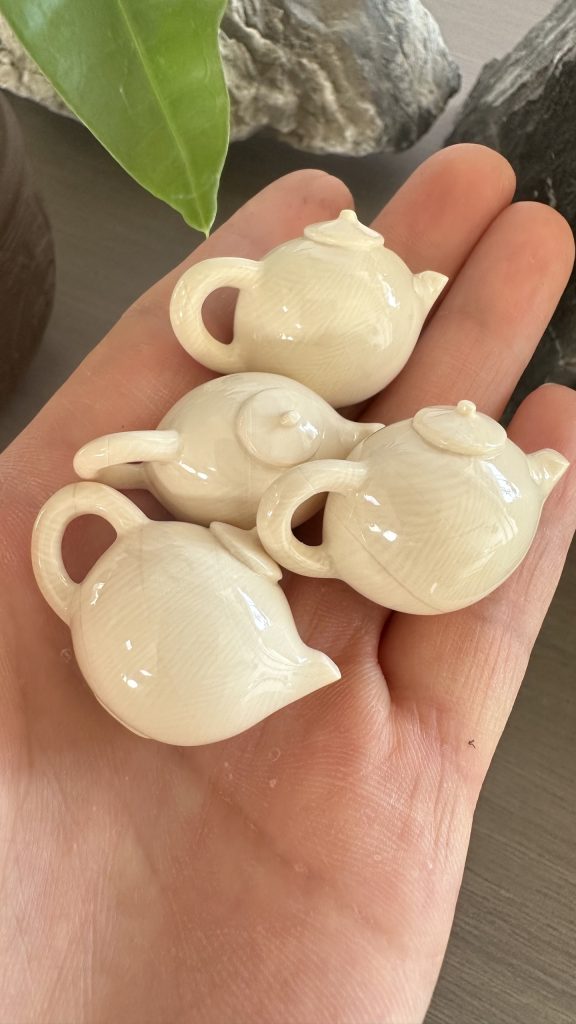 猛犸象牙精品【八把壶】小玩件